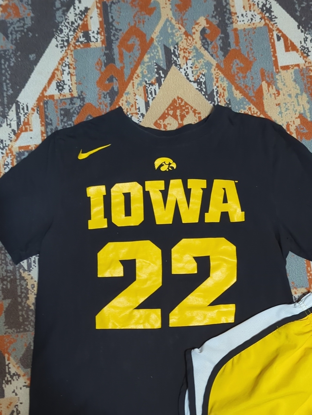 Hawkeyes Caitlin Clark #22 graphic t-shirt with matching gold athletic shorts - Picture 3 of 8